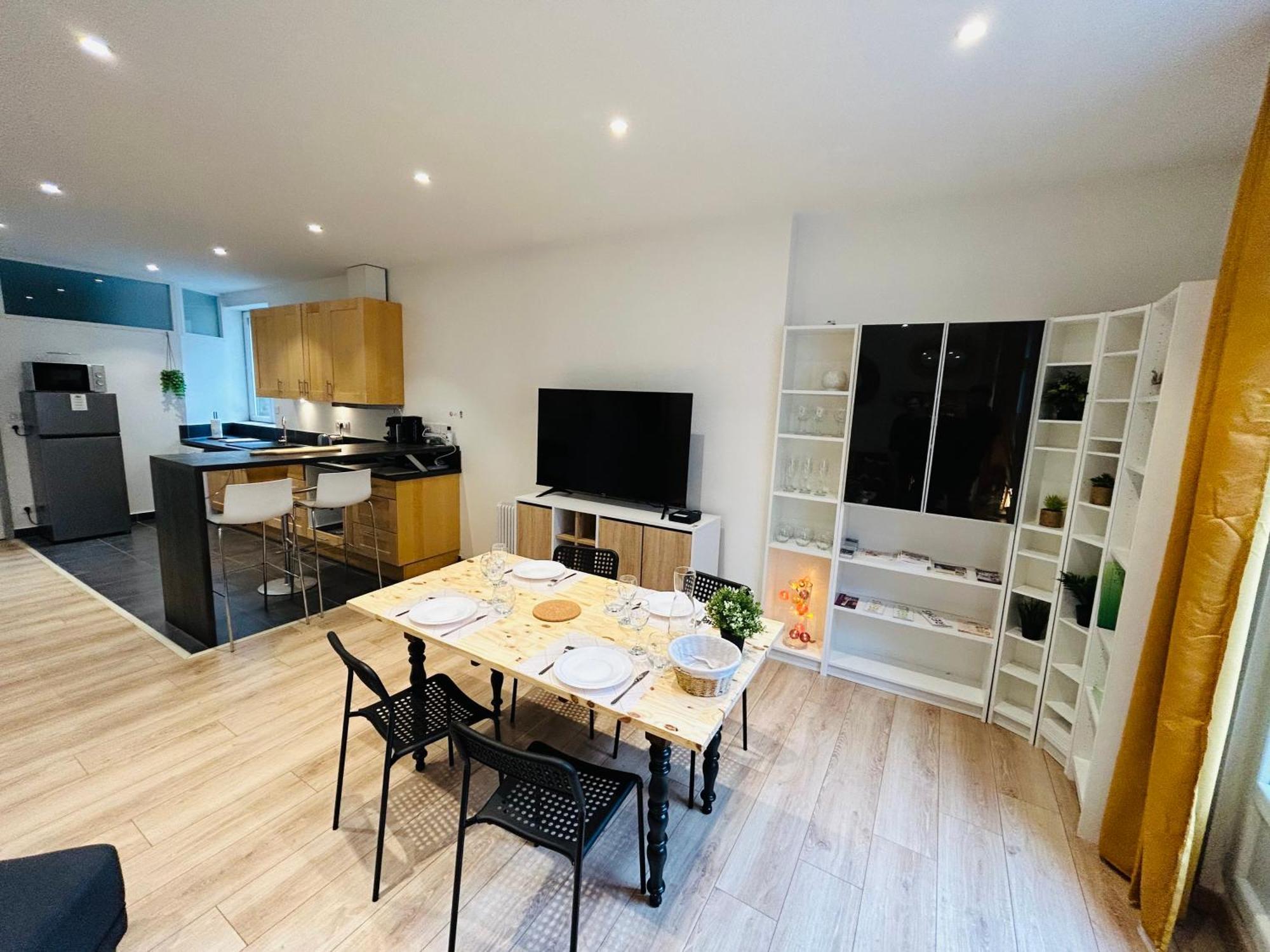 L'Etape Des Sacres Apartman Reims Kültér fotó