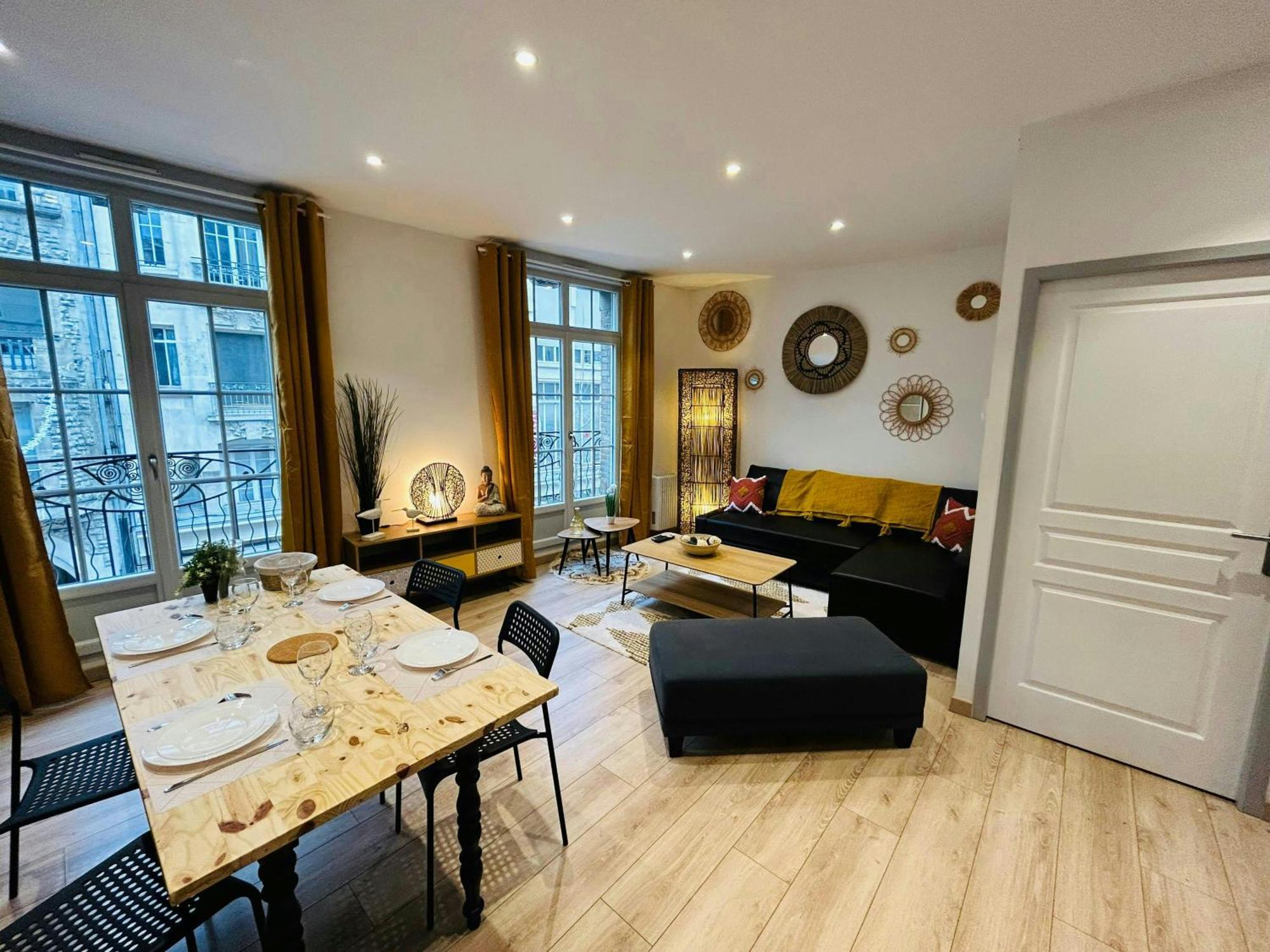L'Etape Des Sacres Apartman Reims Kültér fotó